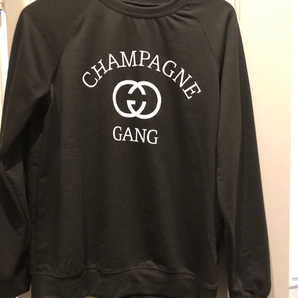 Black sweatshirt. Lightweight Champagne gang🍾🥂